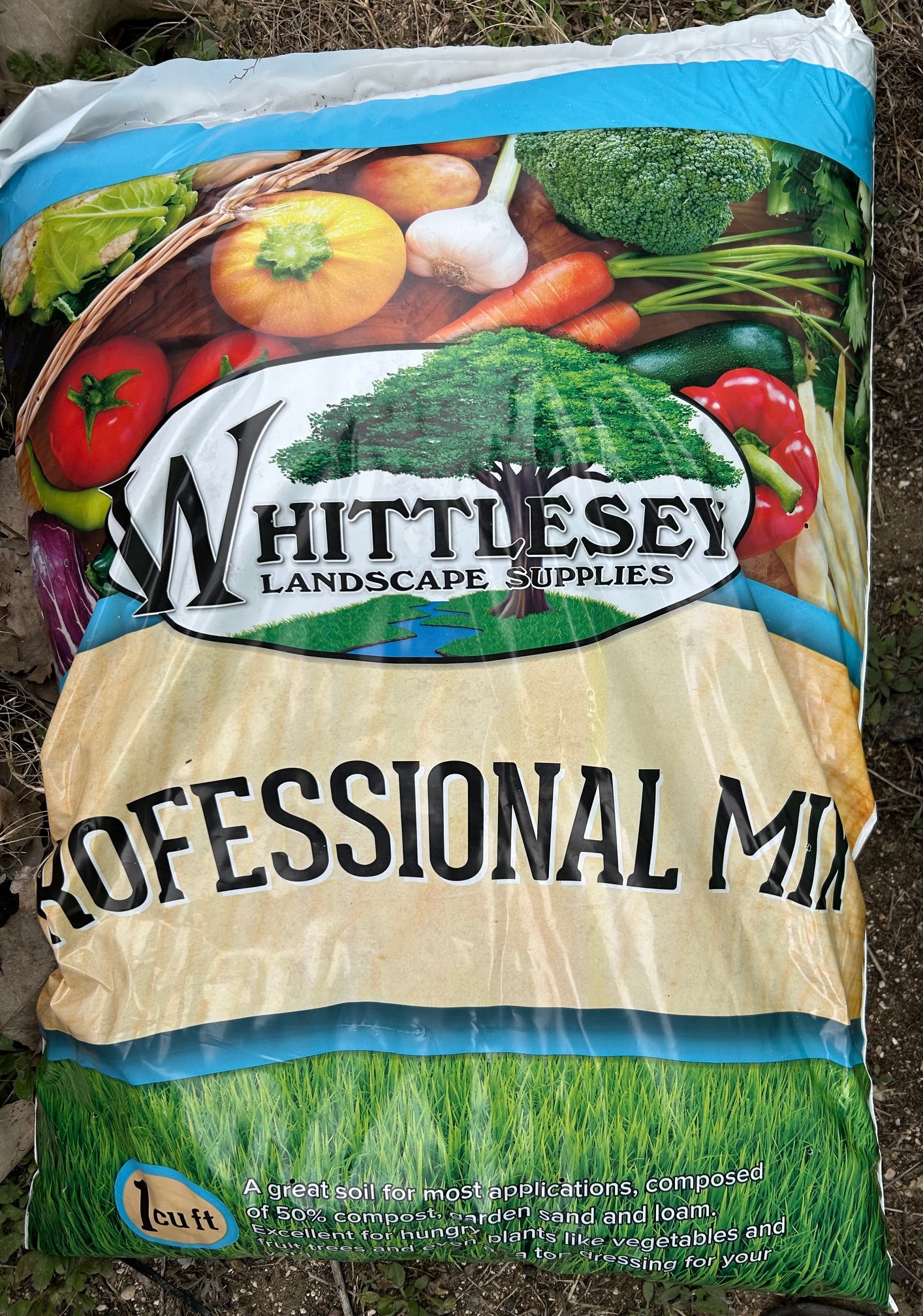 Bagged Dirt Professional Mix