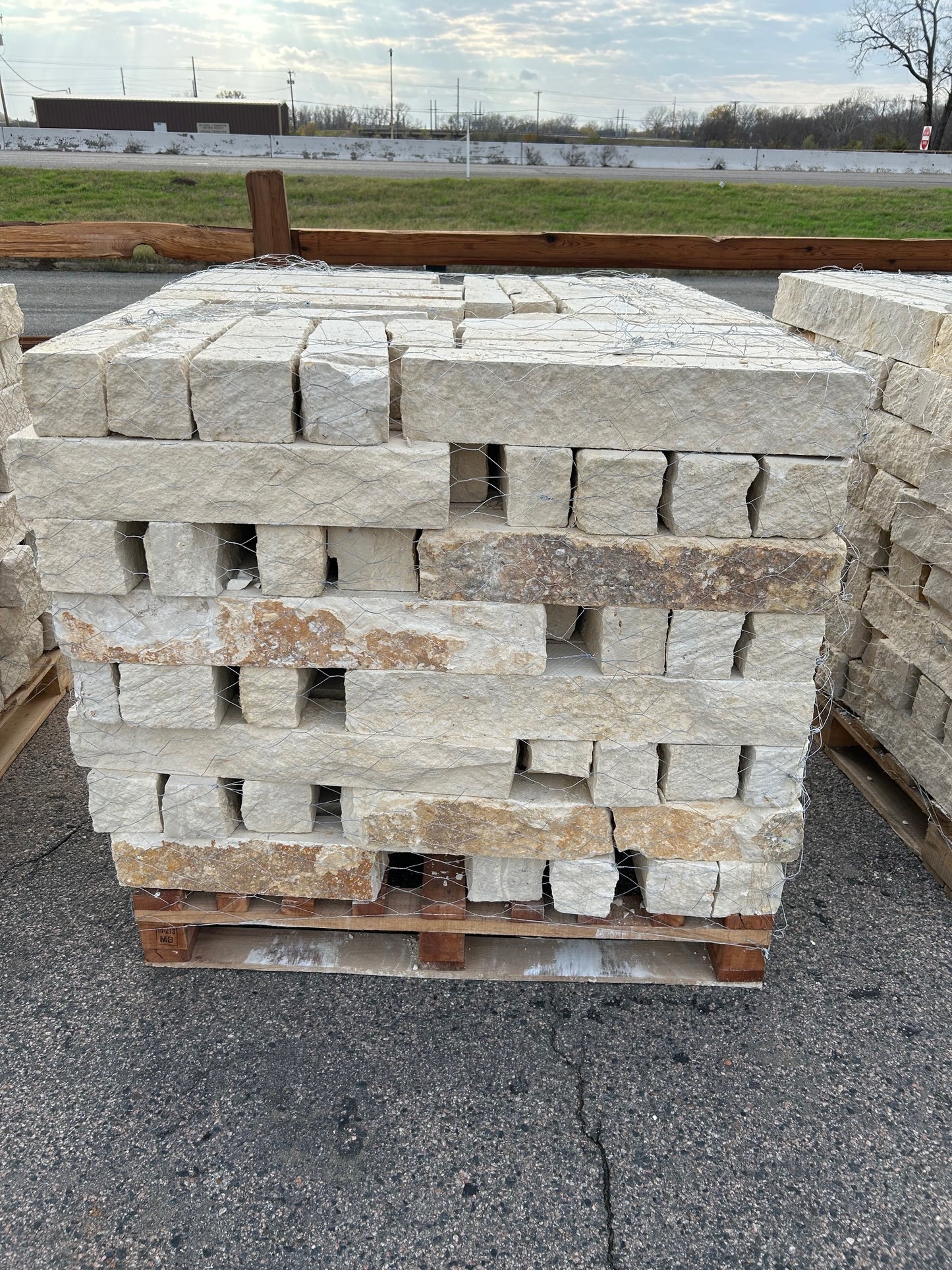 Limestone 4x4