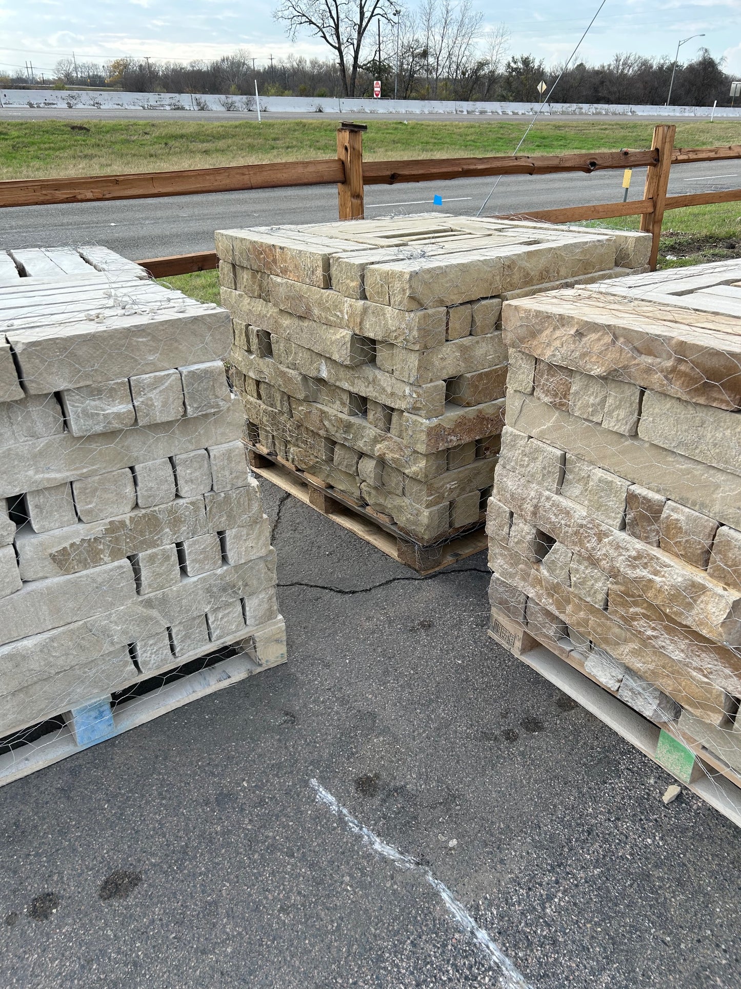 Sandstone 4x4