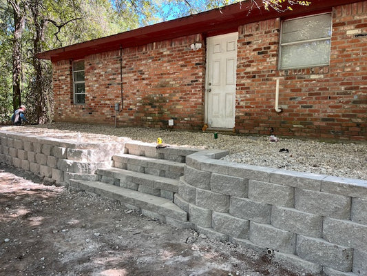 Diamond Pro Belgard Block Gray Retaining Wall