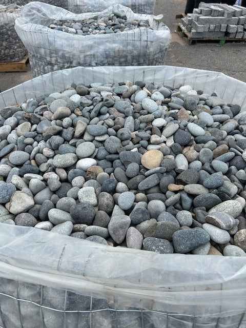 Colorado Mesa Gray Cobble 1-2"