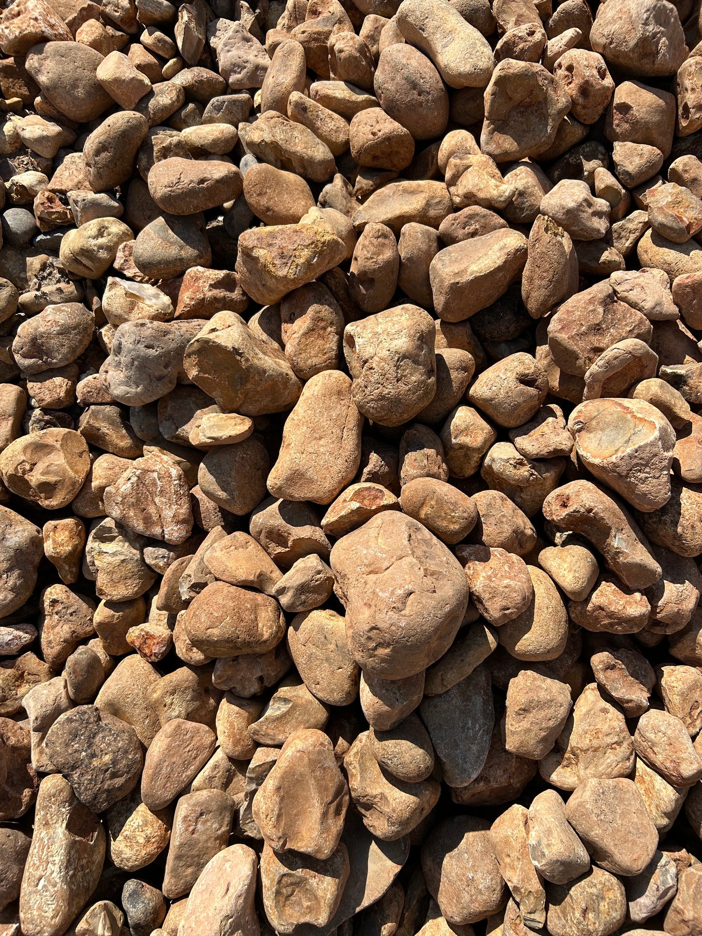 Peach Cobbler Large River Rock Per Half Yard
